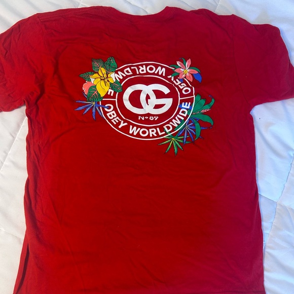 2 Obey Tee shirts, Size Medium - Picture 5 of 5
